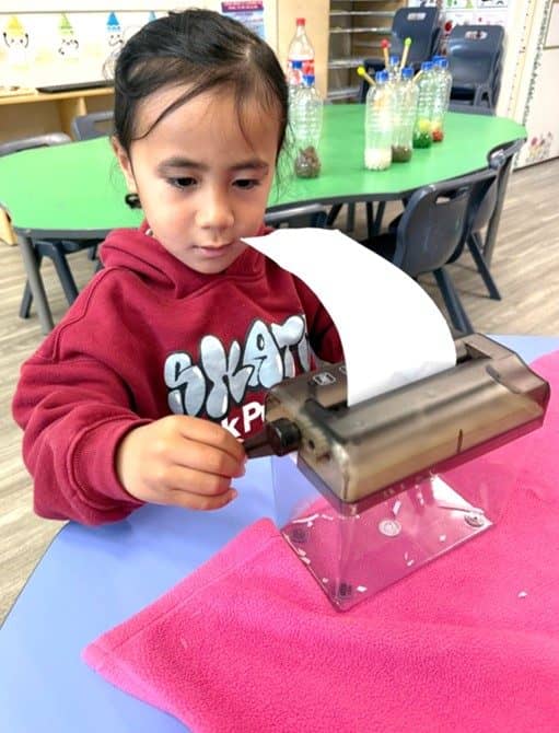 Aotea porirua child paper shredder fine motor play