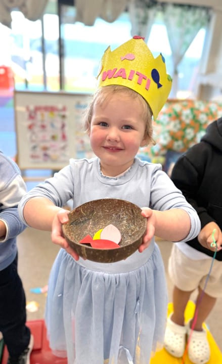Aotea porirua child matariki crown celebration